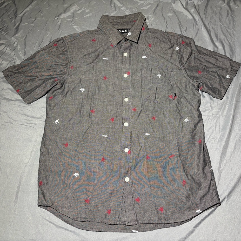 Vans Hang Loose Logo Button Up Short Sleeve Gray Chambray Shirt Men’s Size S